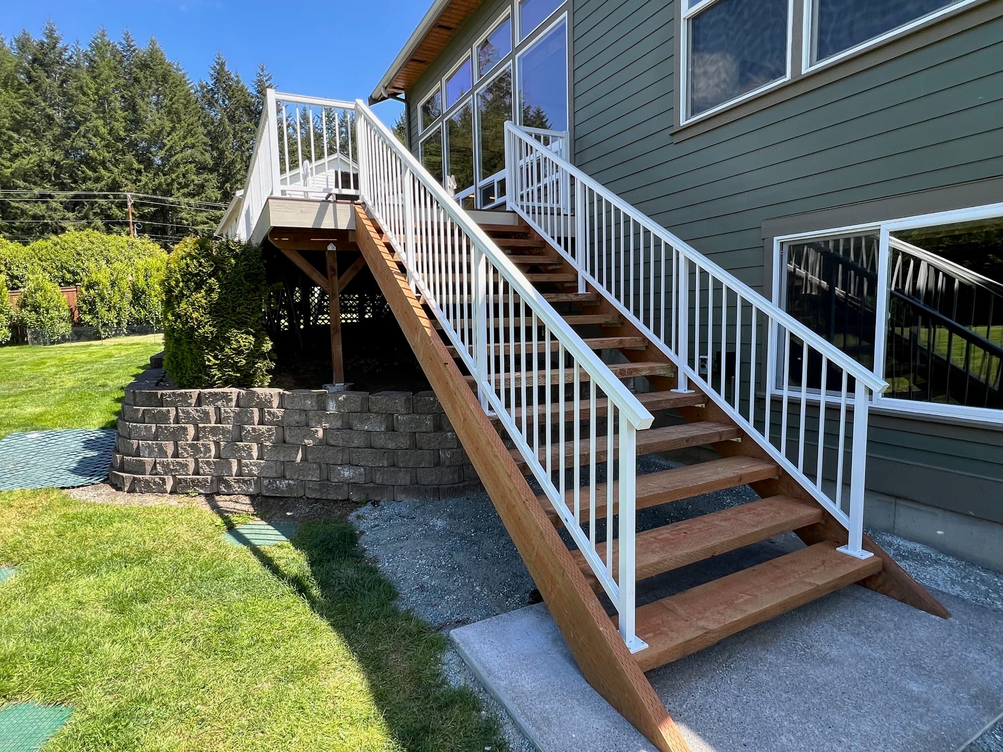 Deck image 4